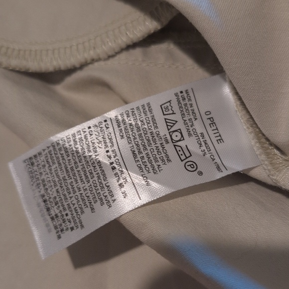 Banana Republic Khaki A-Line Button Down Belted Flounce Skirt - Picture 5 of 8